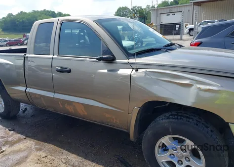 2007 Dodge Dakota Slt из США, поврежденный, VIN 1D7HW42P67S138343